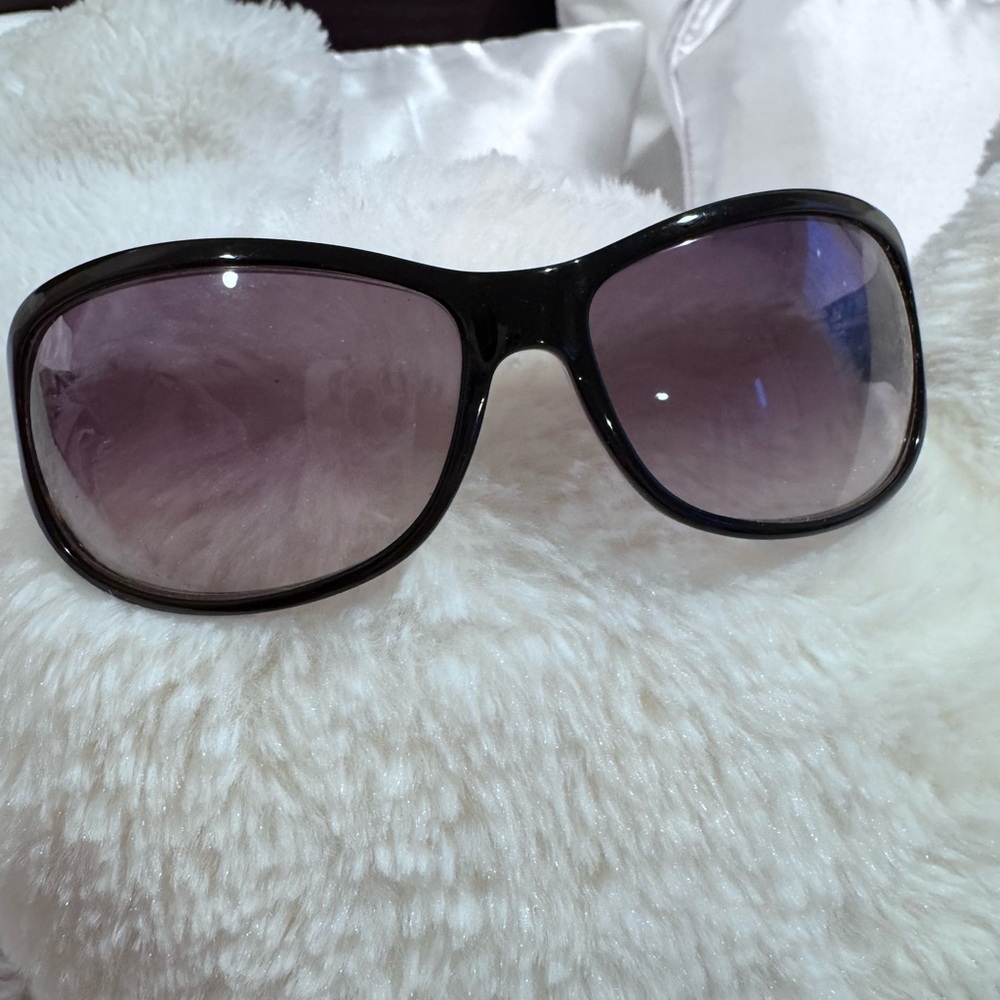 Coach Black and Purple Sunglasses